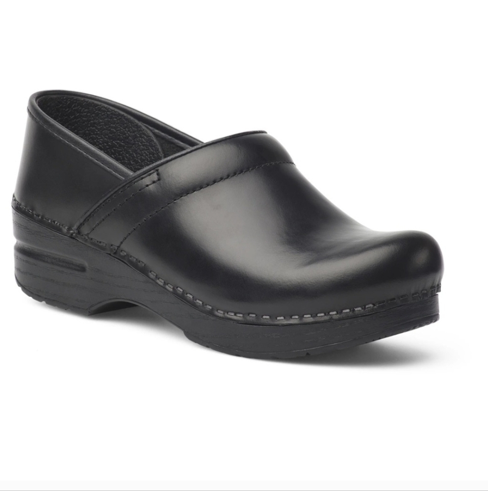 Dansko Black Leather Professional Clogs, Sz 39